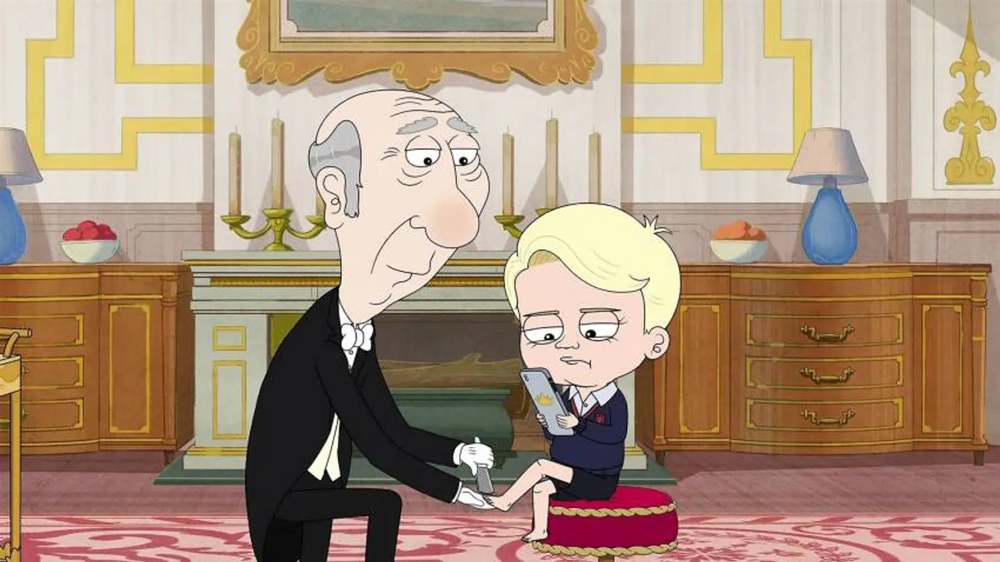 Prins George fremstilles som en forkælet møgunge, der her får filet tånegle af sin butler.