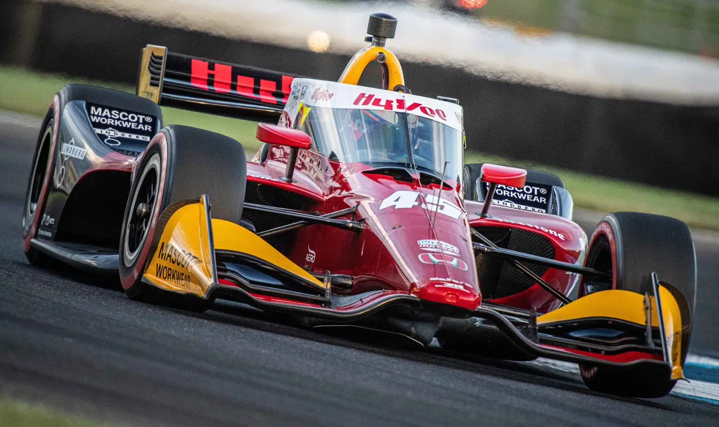Lundgaard kørte Rahal-Letterman-Lannigan teamets bil i mål på en 12.-plads i Indianapolis.
