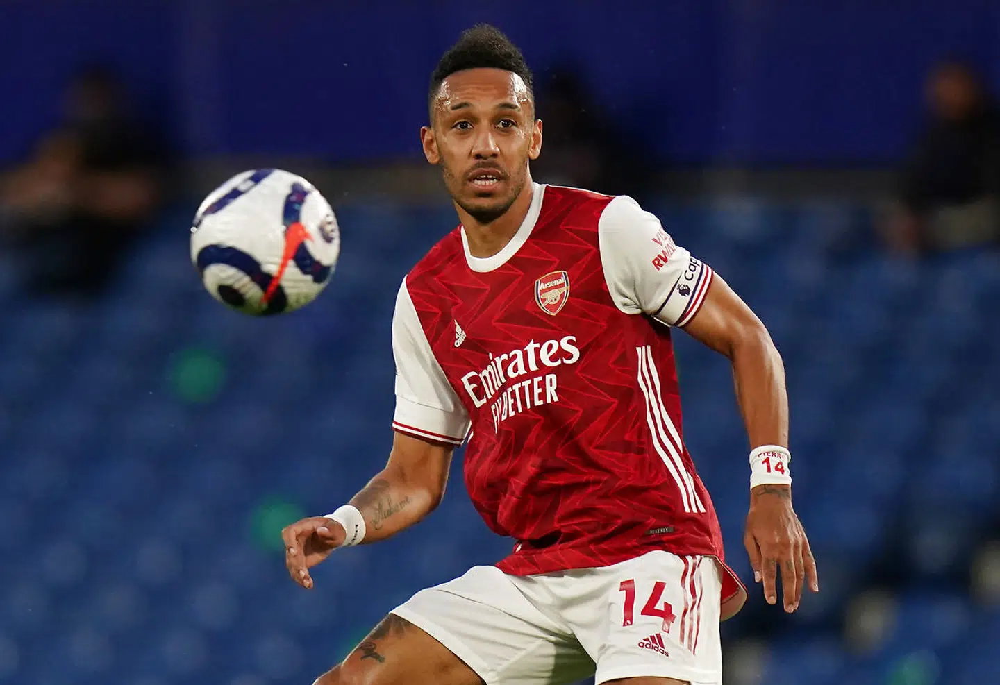 Pierre-Emerick Aubameyang misser opgøret mod Brentford.