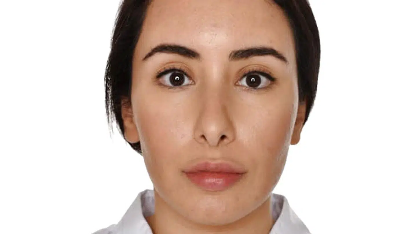 Prinsesse Latifa ser ud til igen at være på fri fod.