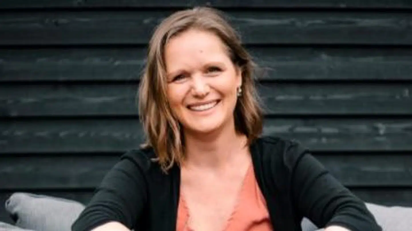 Eva Walthers helt store drøm er at lave en udstilling med billederne.