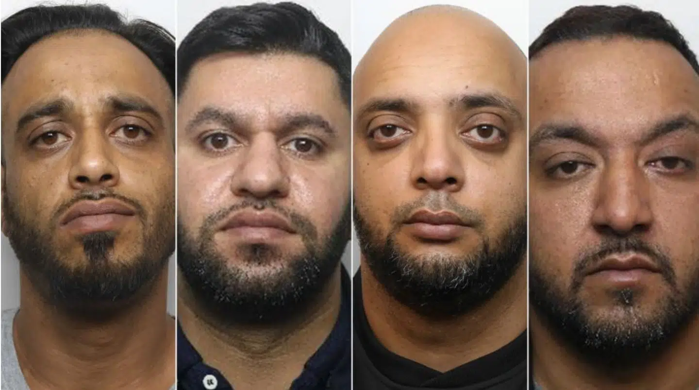 Fire dømte mænd skandalen fra Rotherham: Sharaz Hussain, Masaued Malik, Aftab Hussain and Abid Saddiq. De fik i 2019 mellem fire og 24 års fængsel for deres misbrug af unge piger i forbindelse med såkaldt grooming.