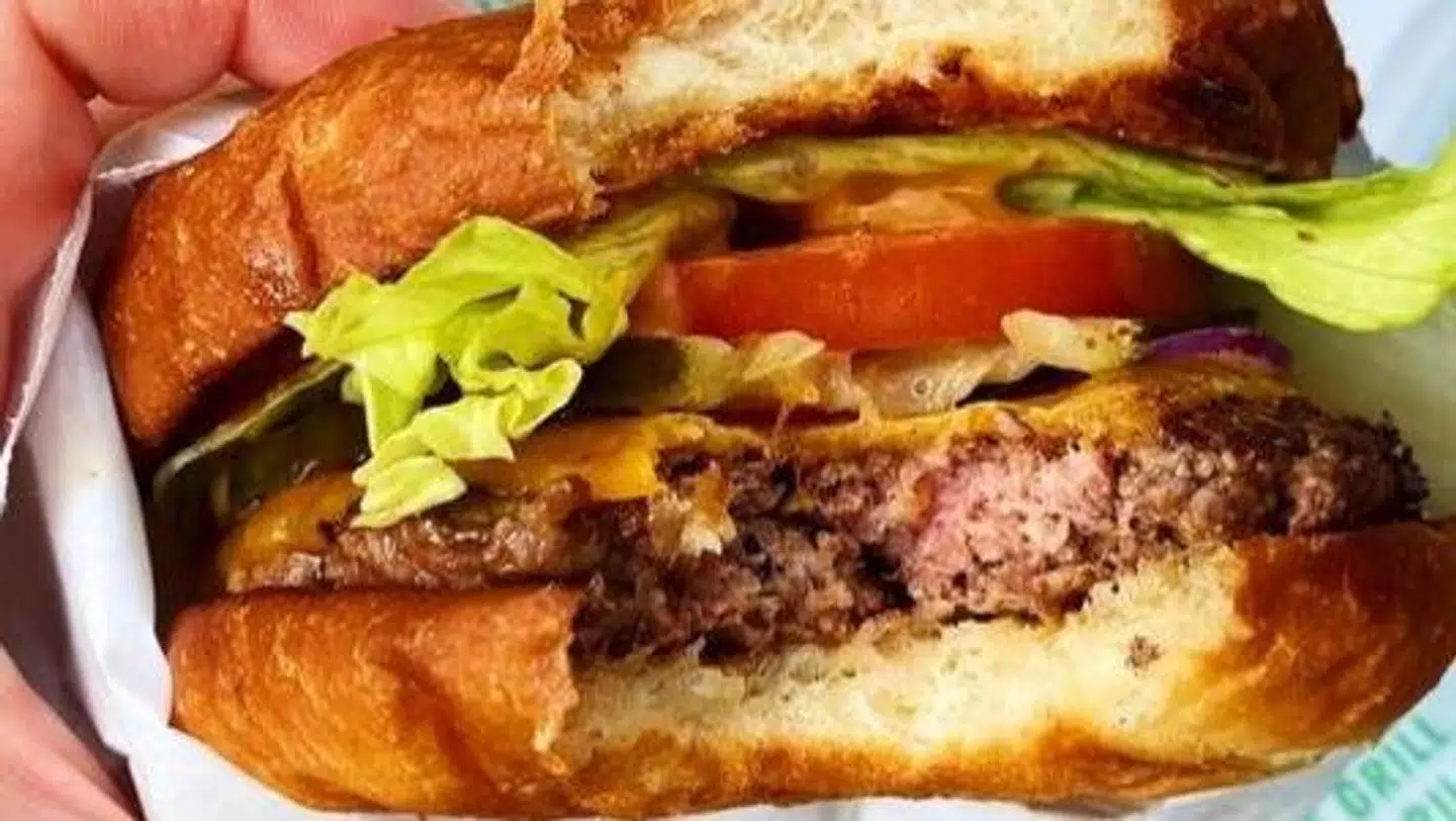 Europas bedste burger ifølge rejsesitet Big 7 Travel.