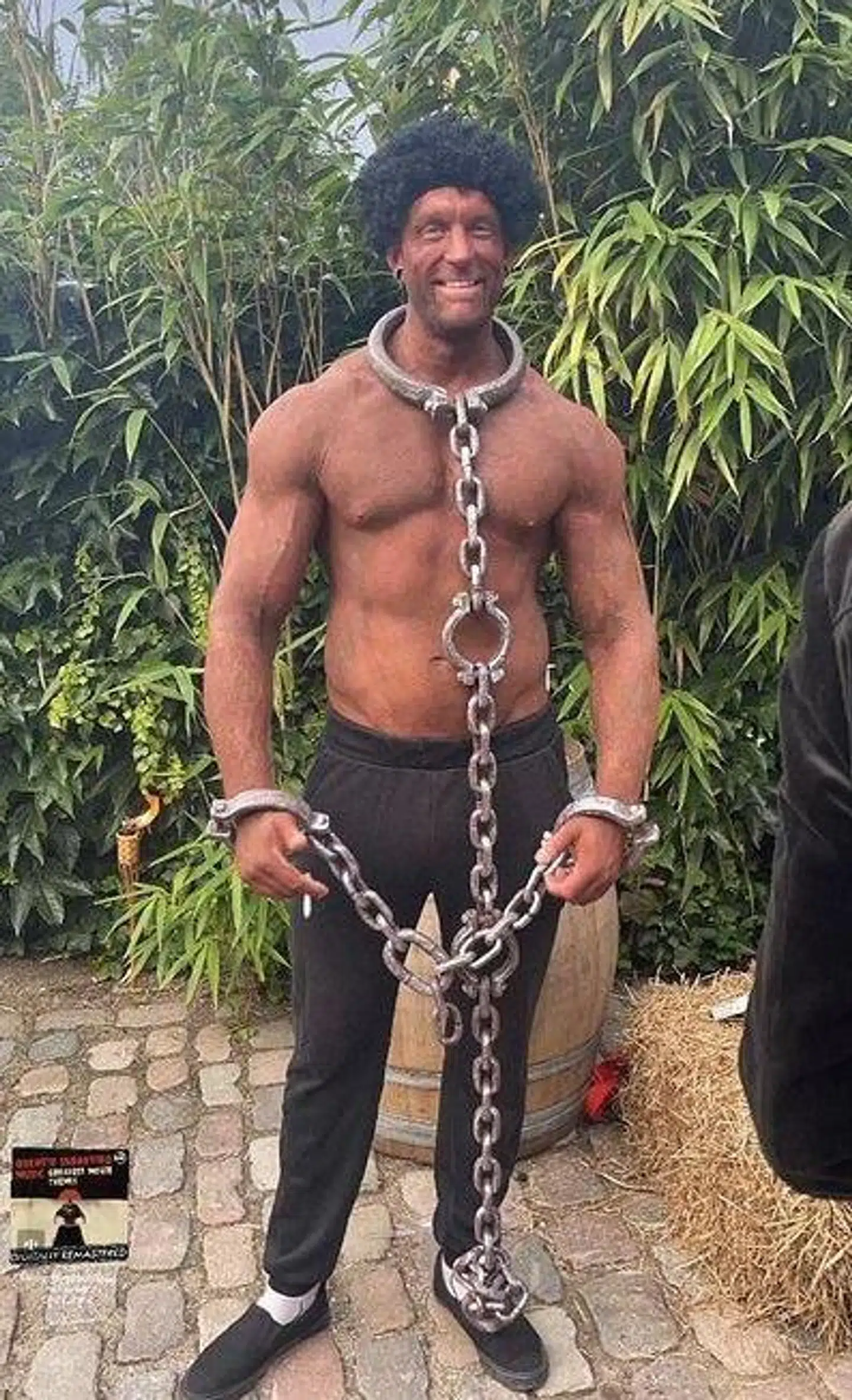 Et af de fotos, der er blevet delt fra den omtalte fest. Her manden, der var udklædt som sort slave.