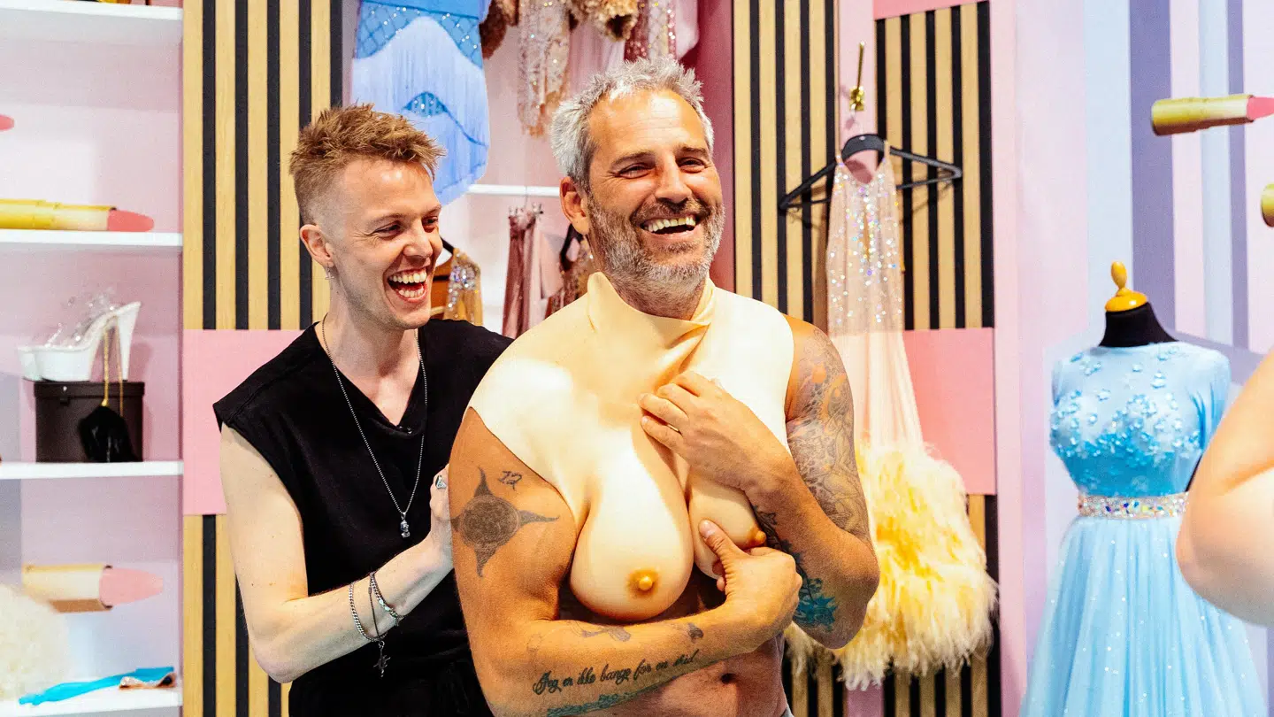 Oliver Bjerrehuus er en af fem kendte mænd, der er med i 'ZULUs store dragdyst'.