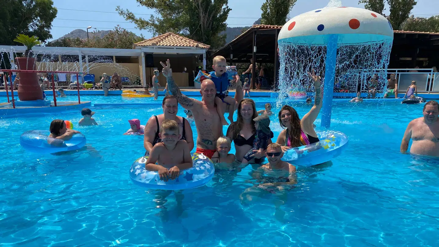 Sådan her så familiens ferie ud, inden brand og panik slap løs. Foto: Privat