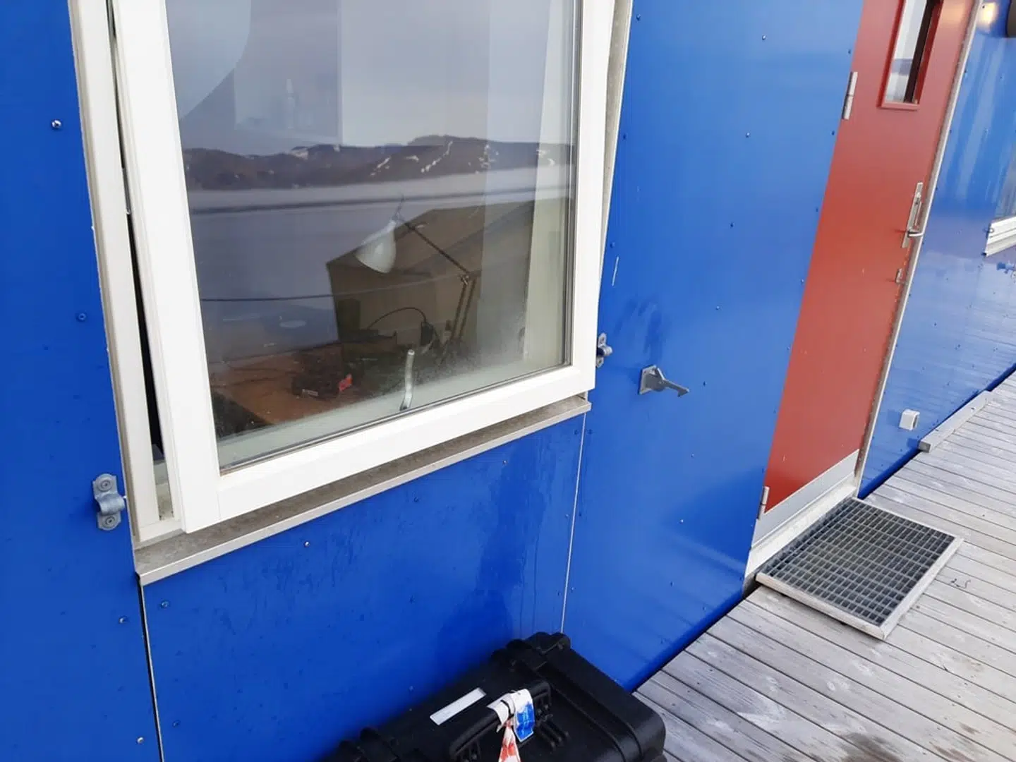 Vinduet som Isbjørnen kravlede ind ad.