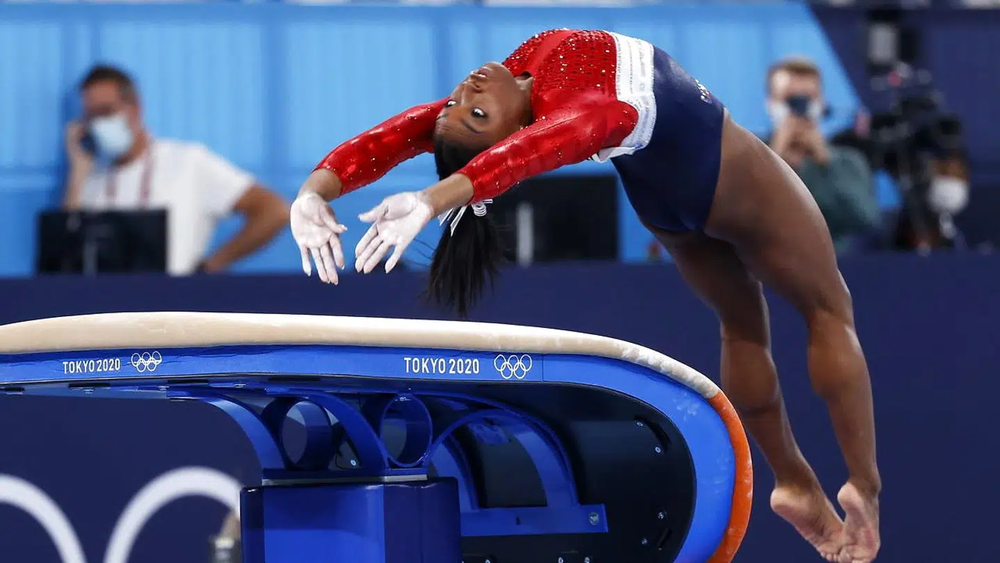 Det var i springet over buk, der gik galt for Biles.