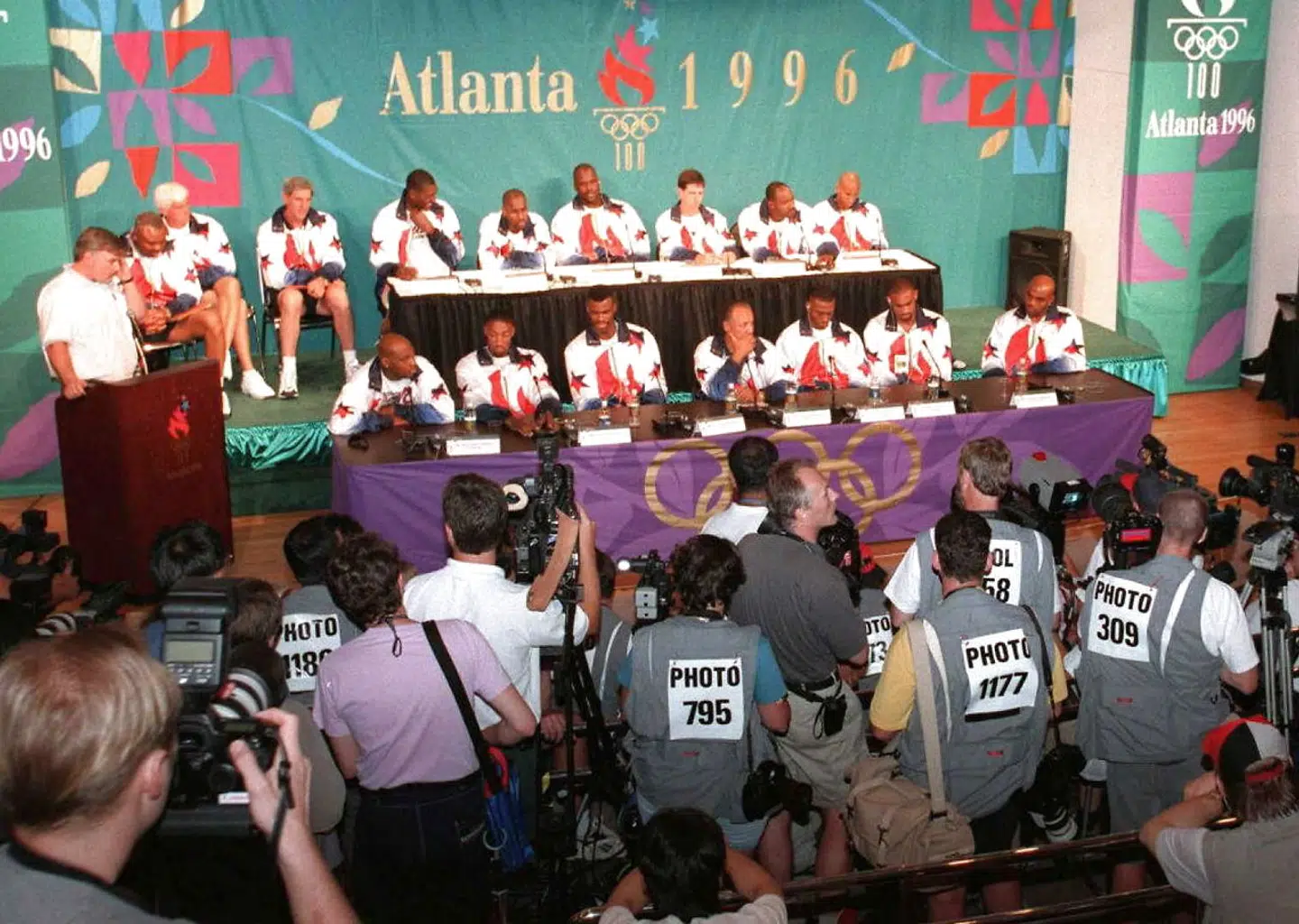 The international media gather 18 July at the Main Press Center in Atlanta for a press conference by the US Olympic basketball "Dream Team." The US team is favored to win the gold medal. AFP PHOTO Jeff HAYNES JEFF HAYNES / AFP