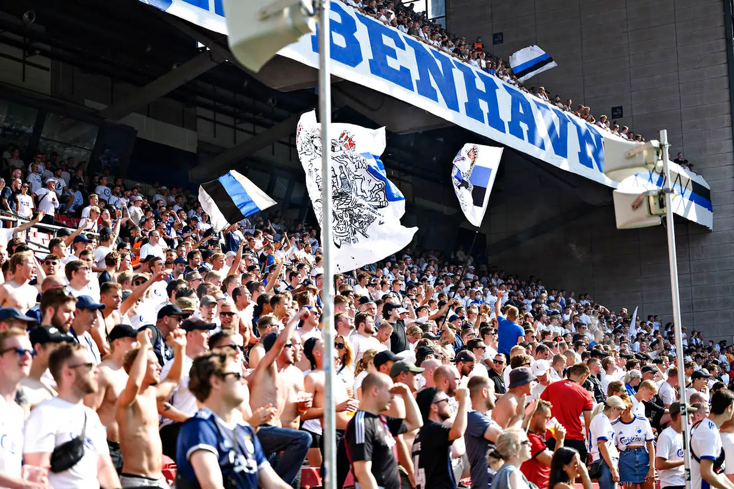 Fans fra FCK, da FC København møder Silkeborg IF i 2. runde af 3F Superligaen i Parken i København, søndag den 25. juli 2021.. (Foto: Philip Davali/Ritzau Scanpix)