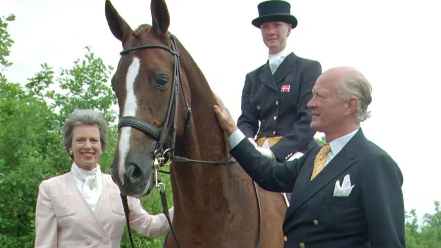 Prinsesse Nathalie har altid elsket hestesport. Her med sine forældre, prinsesse Benedikte og prins Richard.