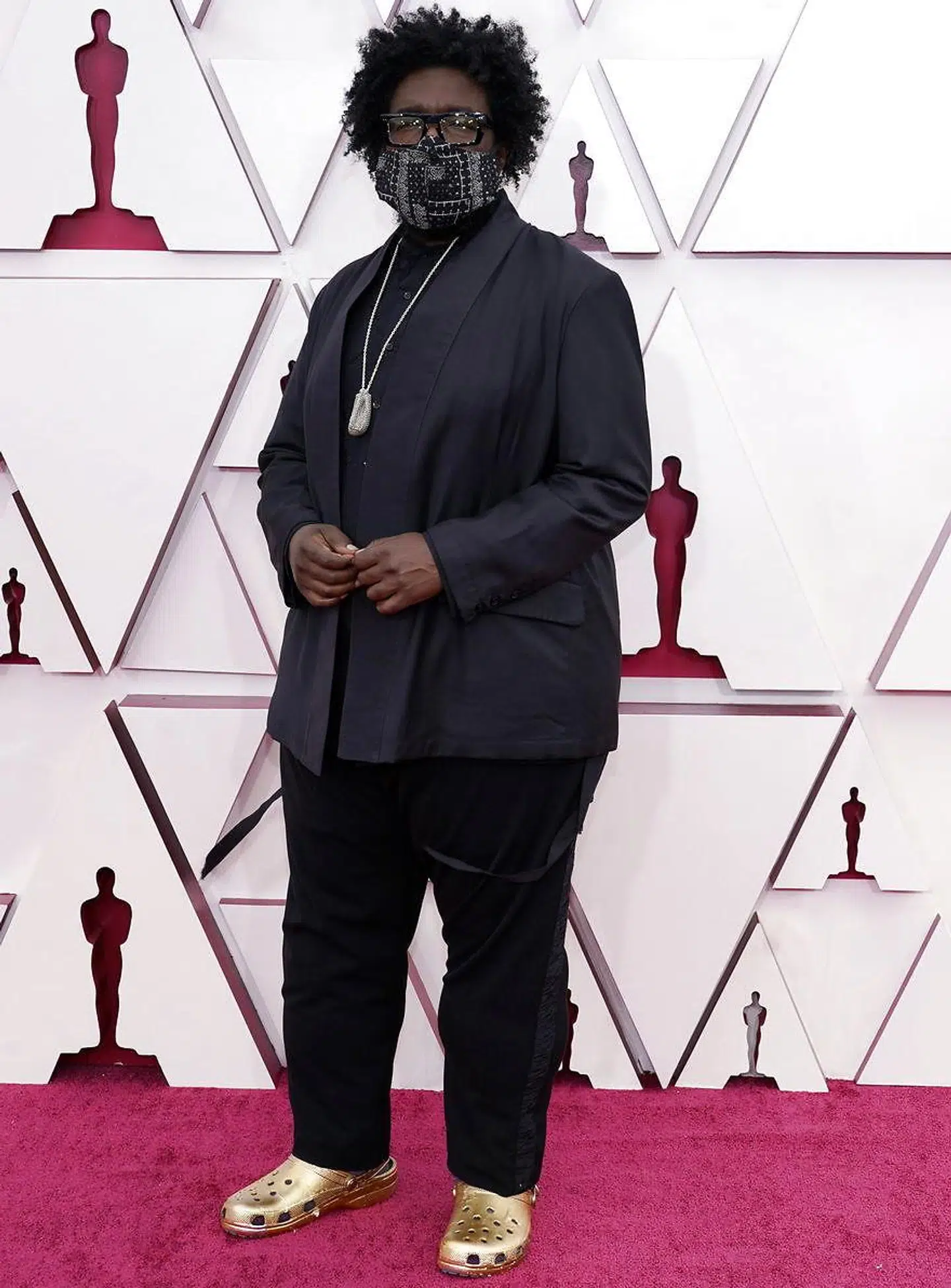 Musiker Questlove ankommer til Grammy Awards i crocs.
