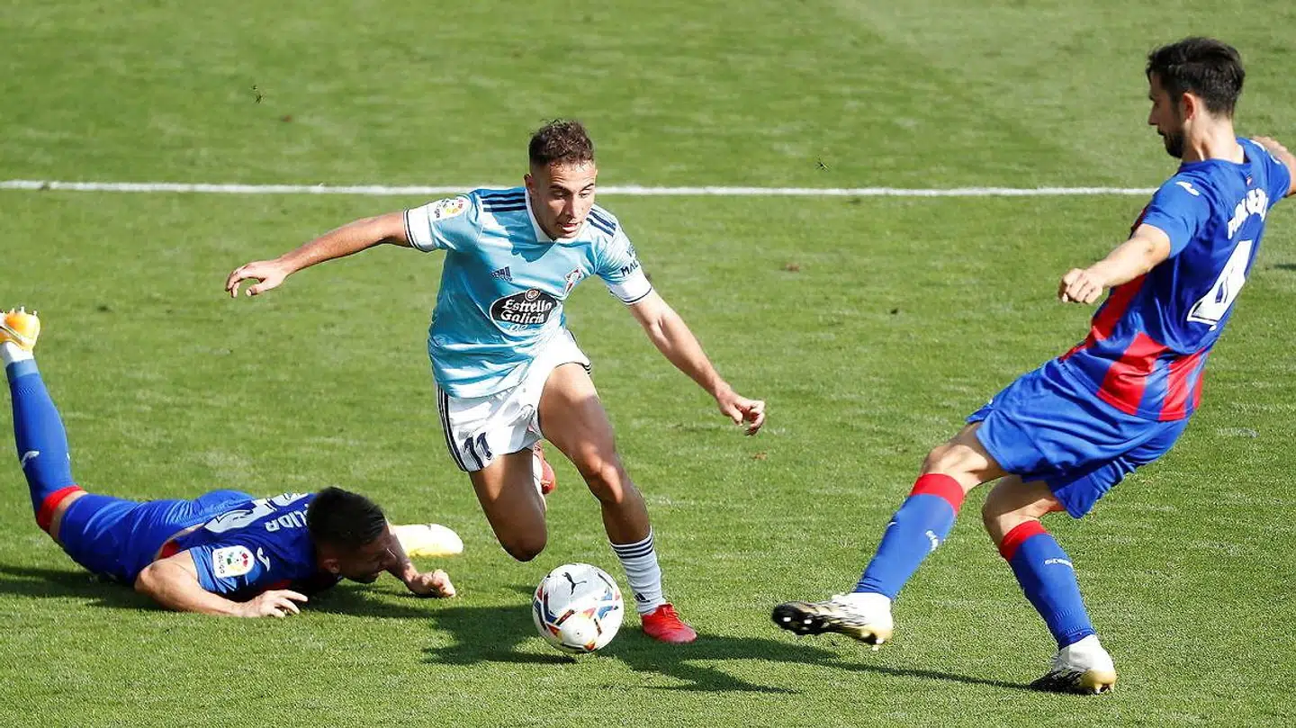 Emre Mor har slået pjalterne sammen med Mino Raiola.