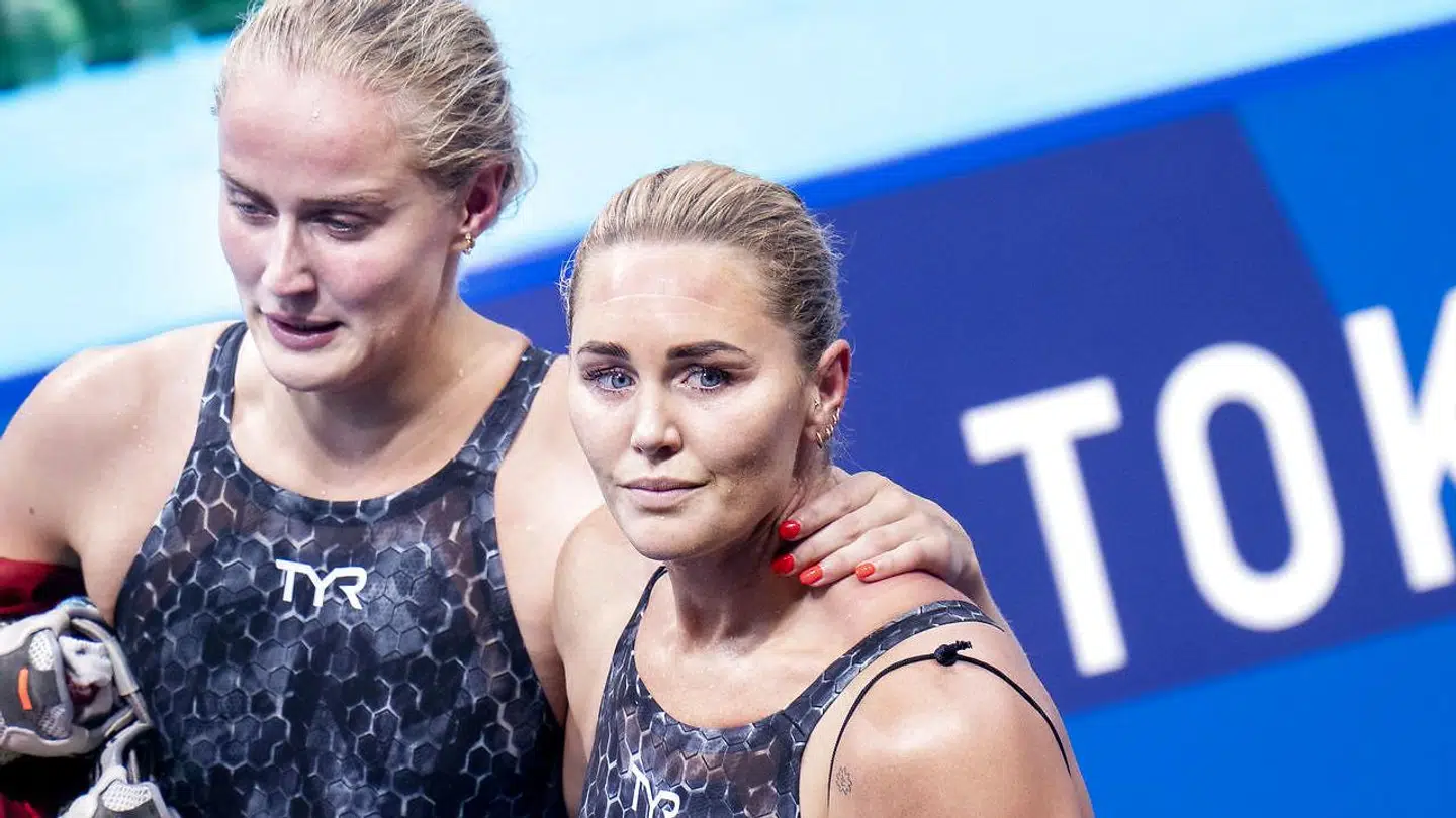 En dybt rørt Jeanette Ottesen takkede af.