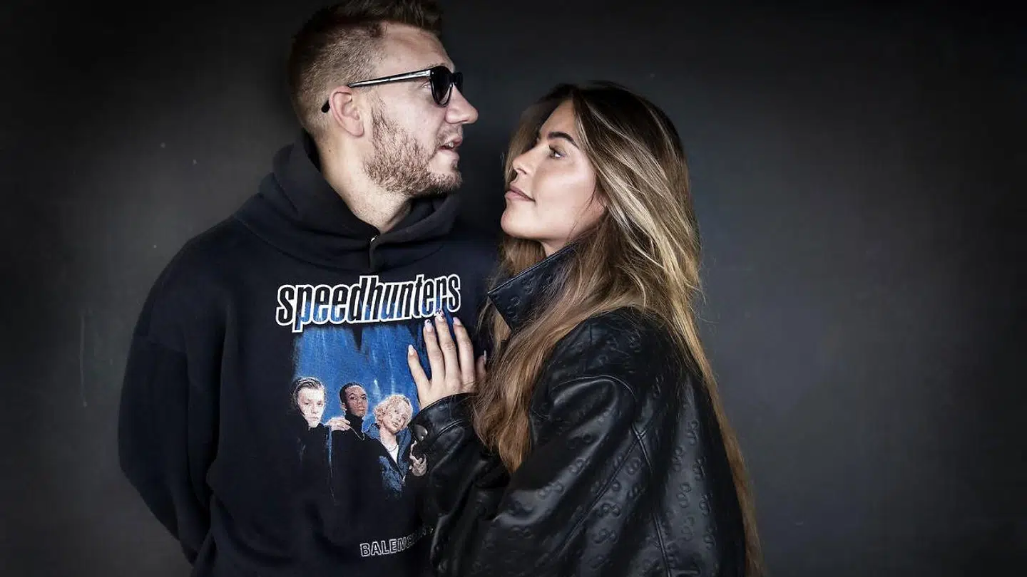 Nicklas Bendtner og Philine Roepstorff gik officielt fra hinanden i marts tidligere i år.
