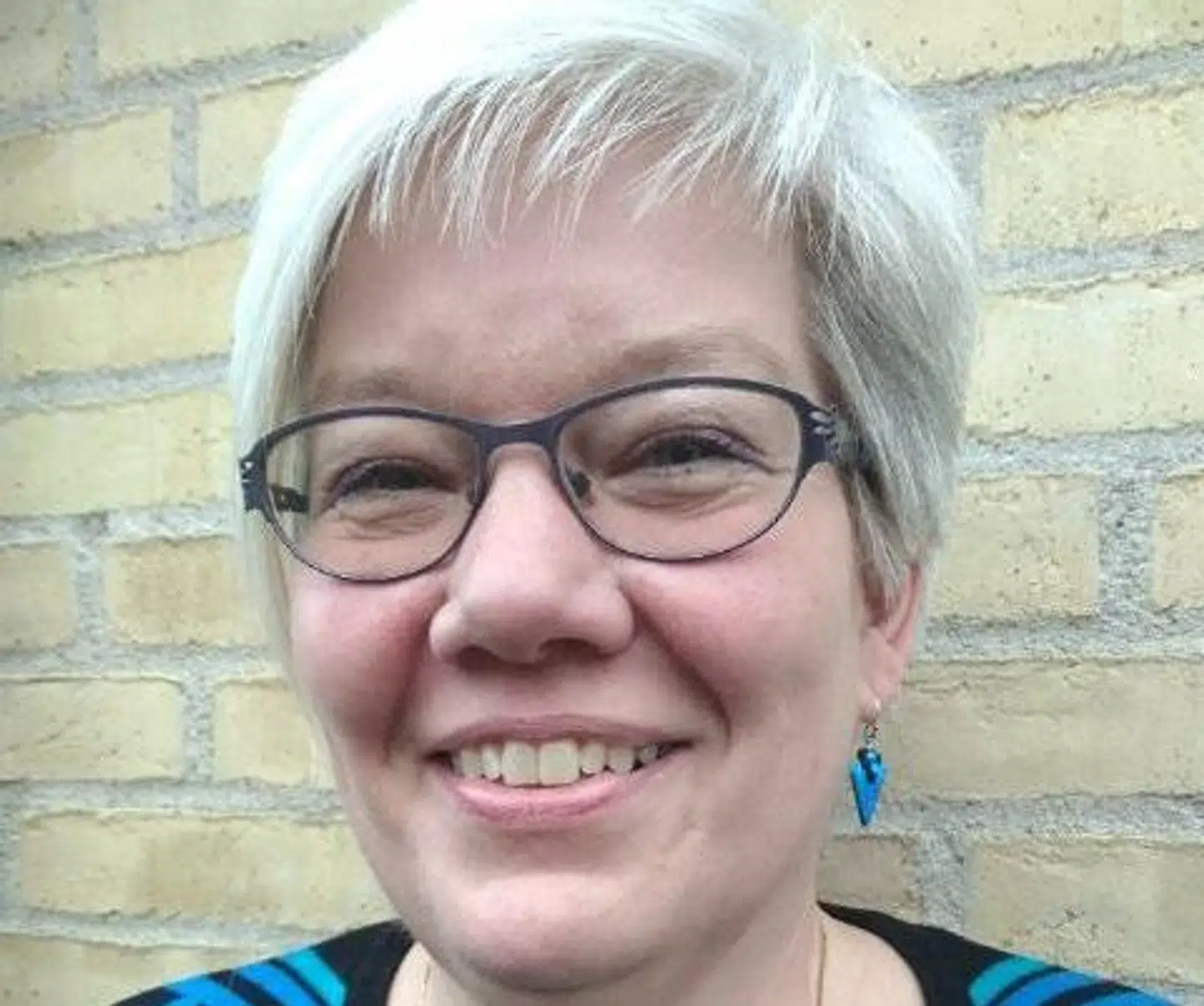 Brita Wichmann lider af søvnapnø og er derfor dybt afhængig af sin maskine fra Philips. Hvis ikke hun bruger maskinen, får hun ikke sin søvn. Foto: Privat.