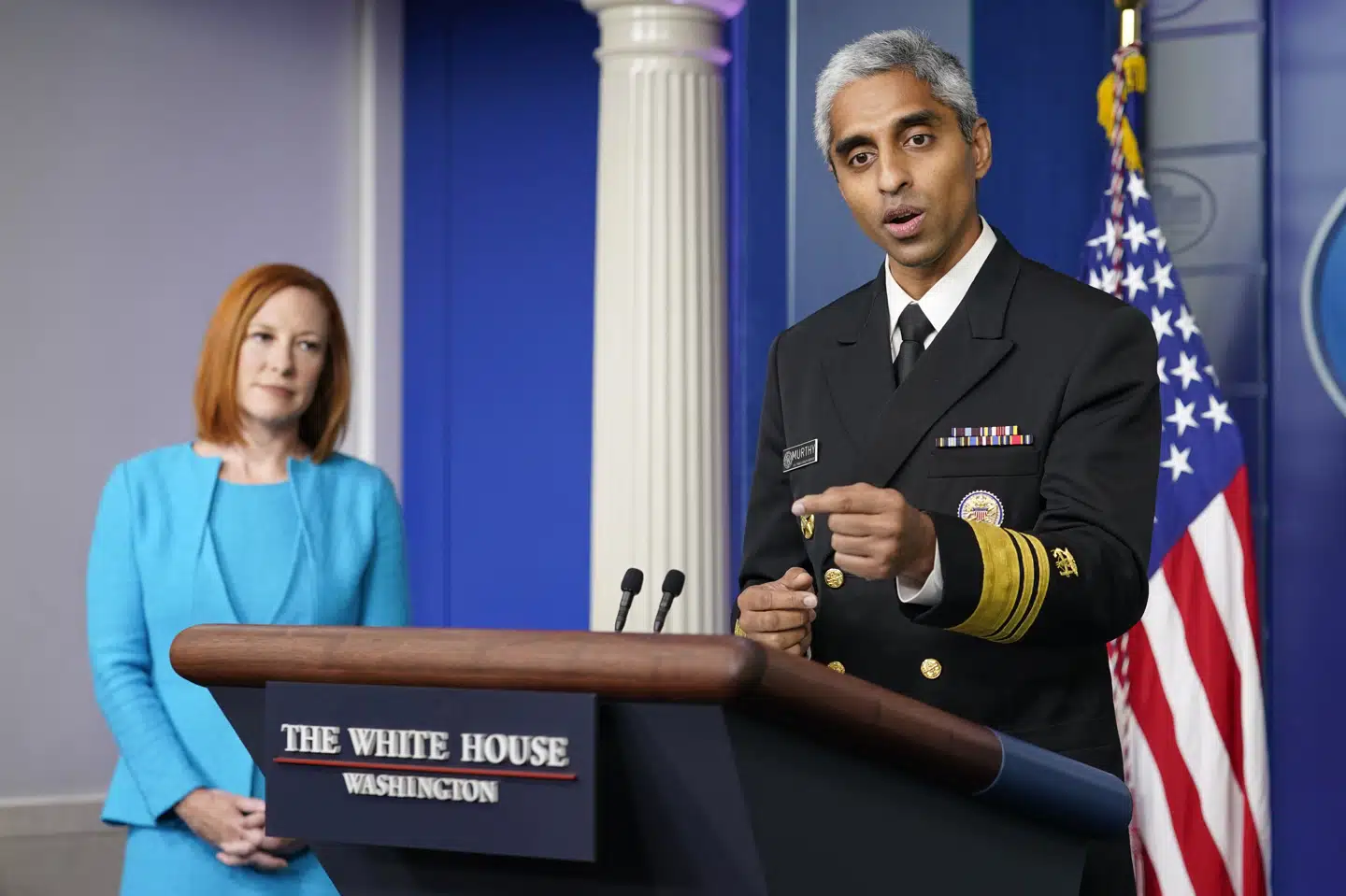 Surgeon General Dr. Vivek Murthy advarer om, at misinformation om vacciner er en alvorlig sundhedsrisiko.