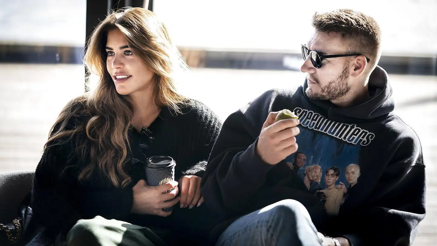 Nicklas Bendtner og Philine Roepstorff danner ikke længere par.