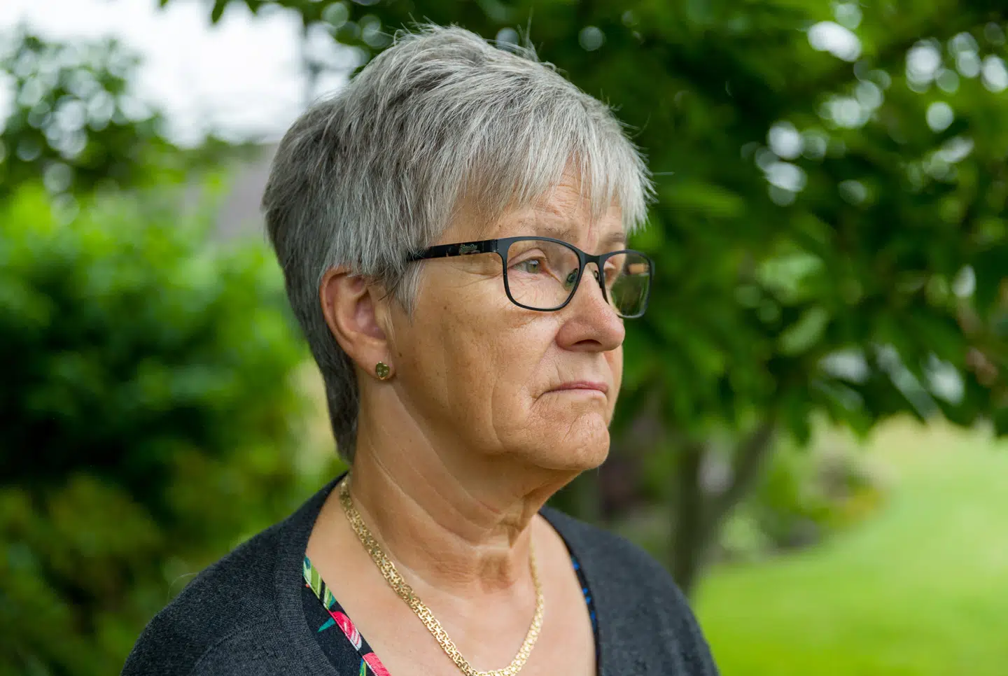 Britta Buhl mistede sin søn i en trafikulykke i 2019. I dag synes hun, det er katastrofalt, at gerningsmanden endnu ikke er dømt.