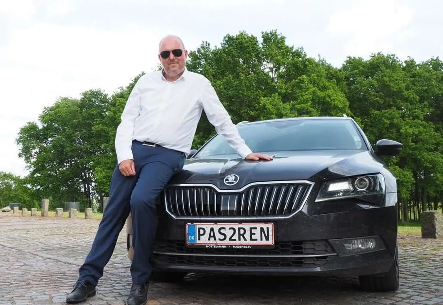 Bilen, der blev udsat for hærværk.