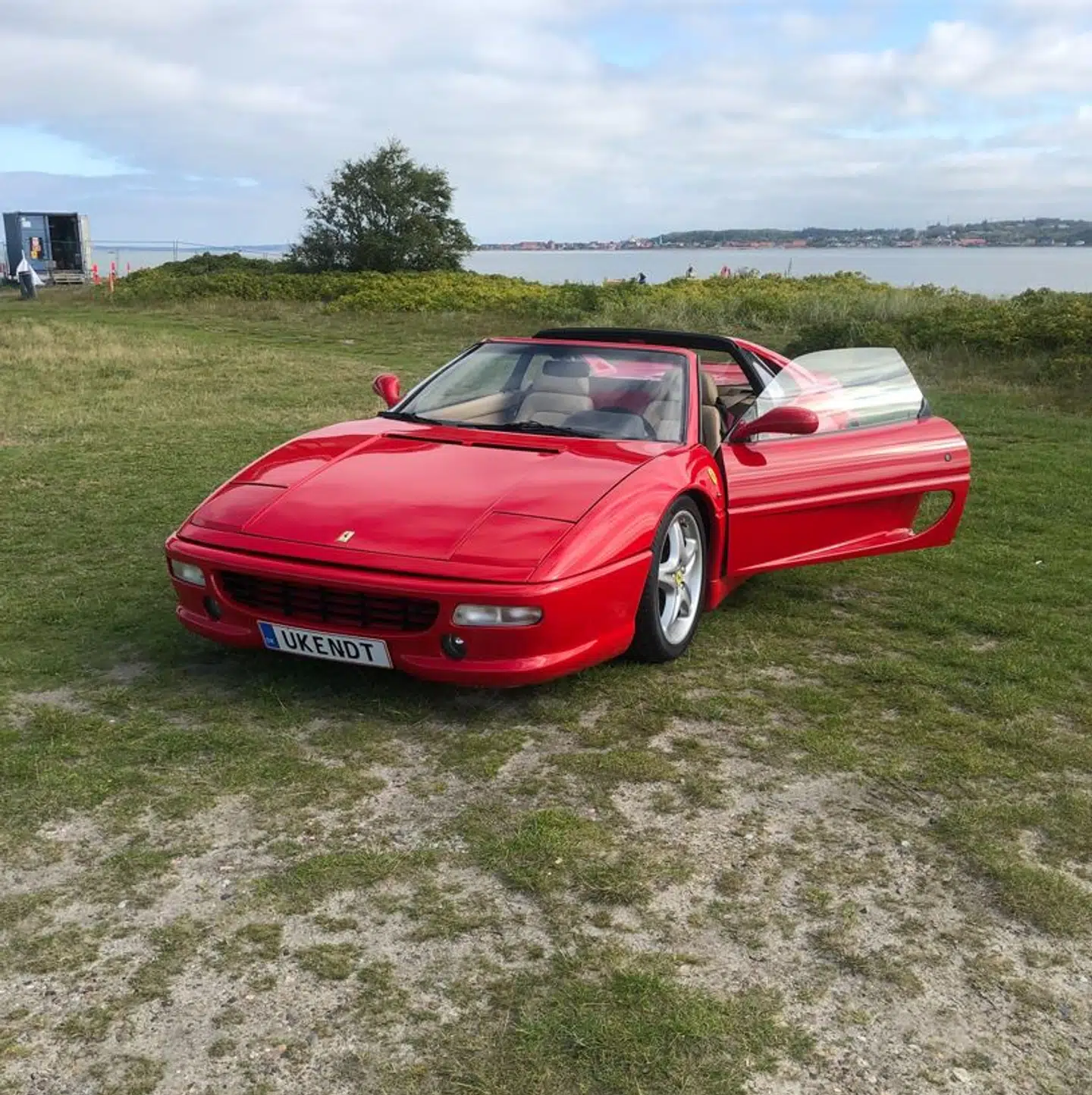 Her er den Ferrari, Lasse Markmøller købte i august 2020.