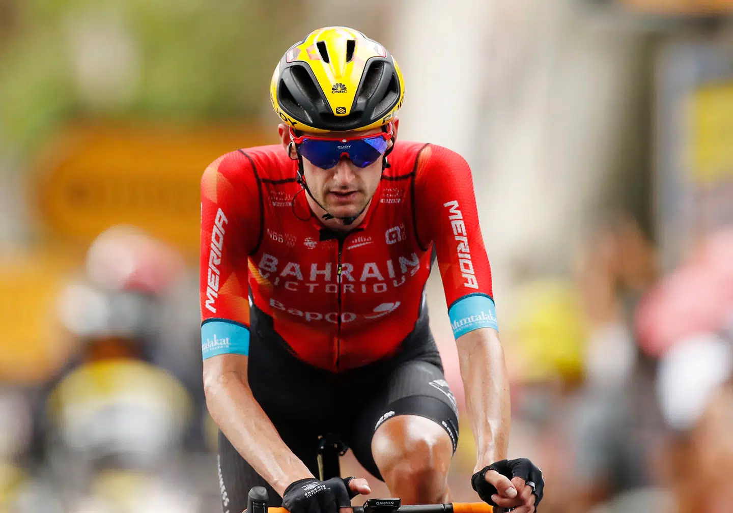 Wout Poels fører an i en tæt kamp om bjergtrøjen.