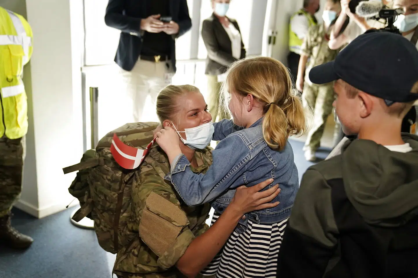 De sidste danske Afghanistan-soldater lander og modtages i Københavns Lufthavn i Kastrup, tirsdag den 22. juni 2021. Forsvarsminister Trine Bramsen og pårørende tager imod soldaterne i lufthavnen.