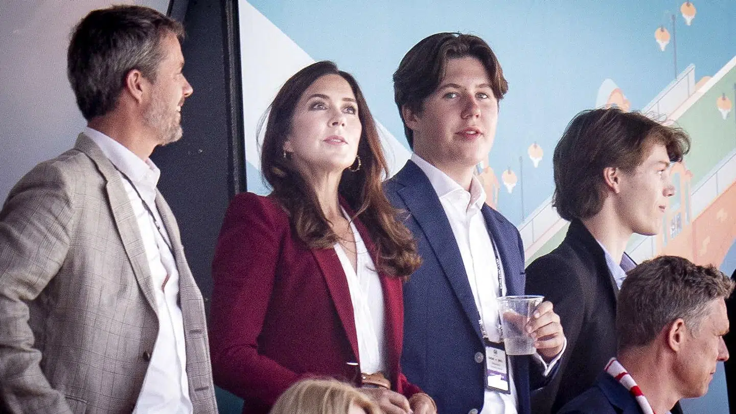 Kronprins Frederik, Kronprinsesse Mary , Prins Christian og Prins Felix før EM-kampen mellem Danmark-Belgien i Parken, torsdag den 17. juni 2021. (Foto: Liselotte Sabroe/Ritzau Scanpix)