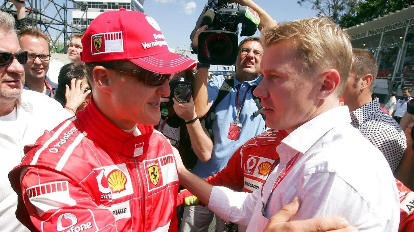 To tidligere verdensmestre, Michael Schumacher (tv.) og Mika Hakkinen, i 2006.