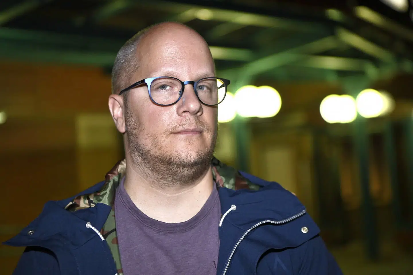 Örebro-borgmester Kenneth Handberg var til stede i lufthavnen i løbet af natten.