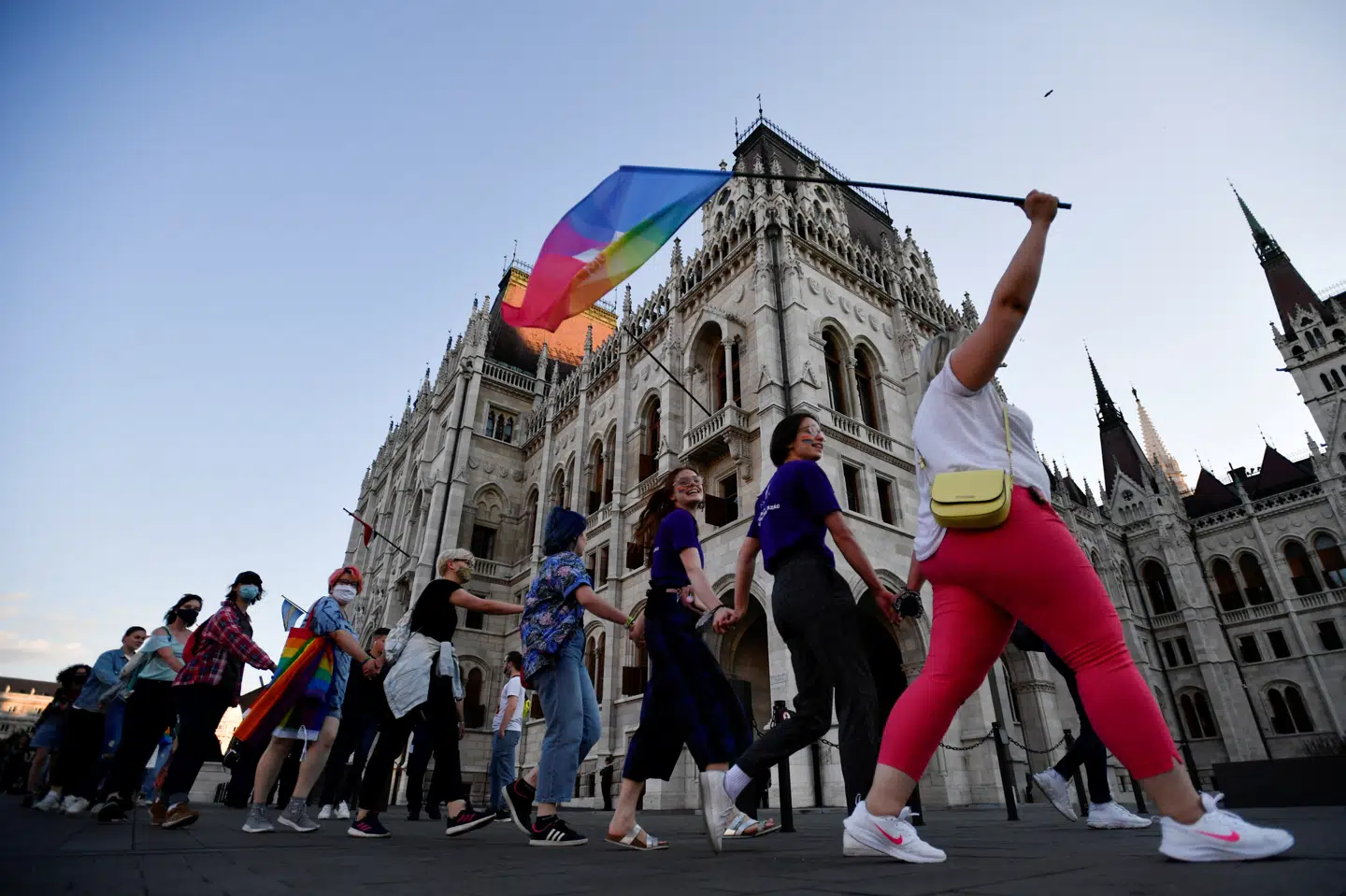 Der har været mange demonstrationer mod den nye LGBT-lov i Ungarn som her i Budapest i midten af juni. Marton Monus/Reuters