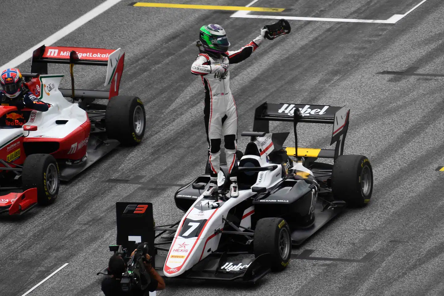 Med sejren på Red Bull Ring rykkede Frederik Vesti op på den samlede andenplads i Formel 2-mesterskabet.