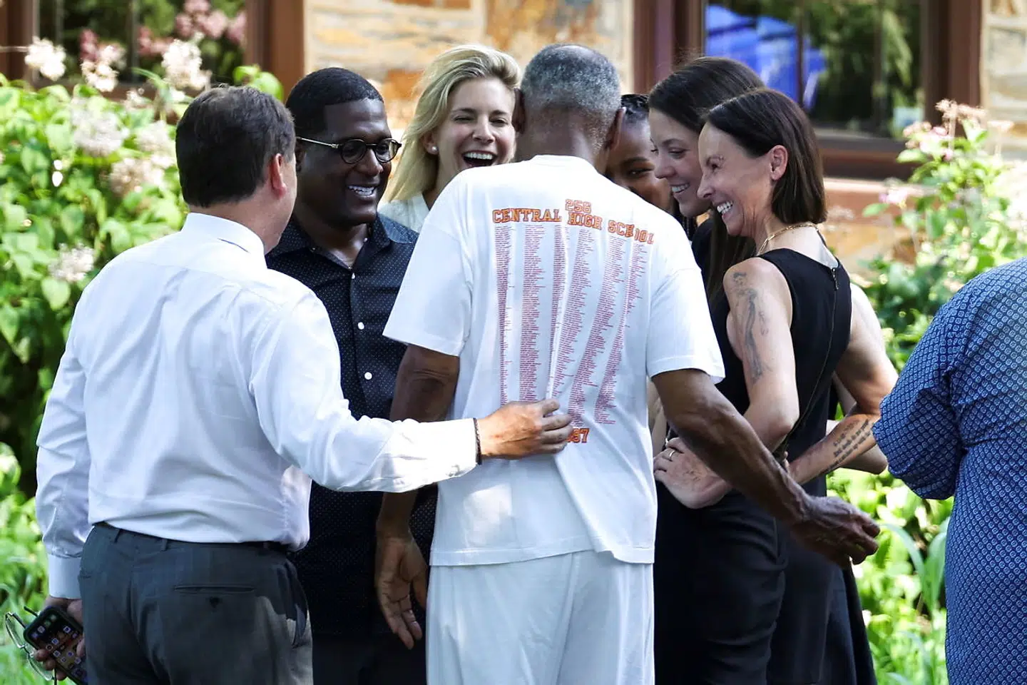 Bill Cosby is greeted outside his house after Pennsylvania's highest court overturned his sexual assault conviction and ordered him released from prison immediately, in Elkins Park, Pennsylvania, U.S. June 30, 2021. REUTERS/Rachel Wisniewski TPX IMAGES OF THE DAY