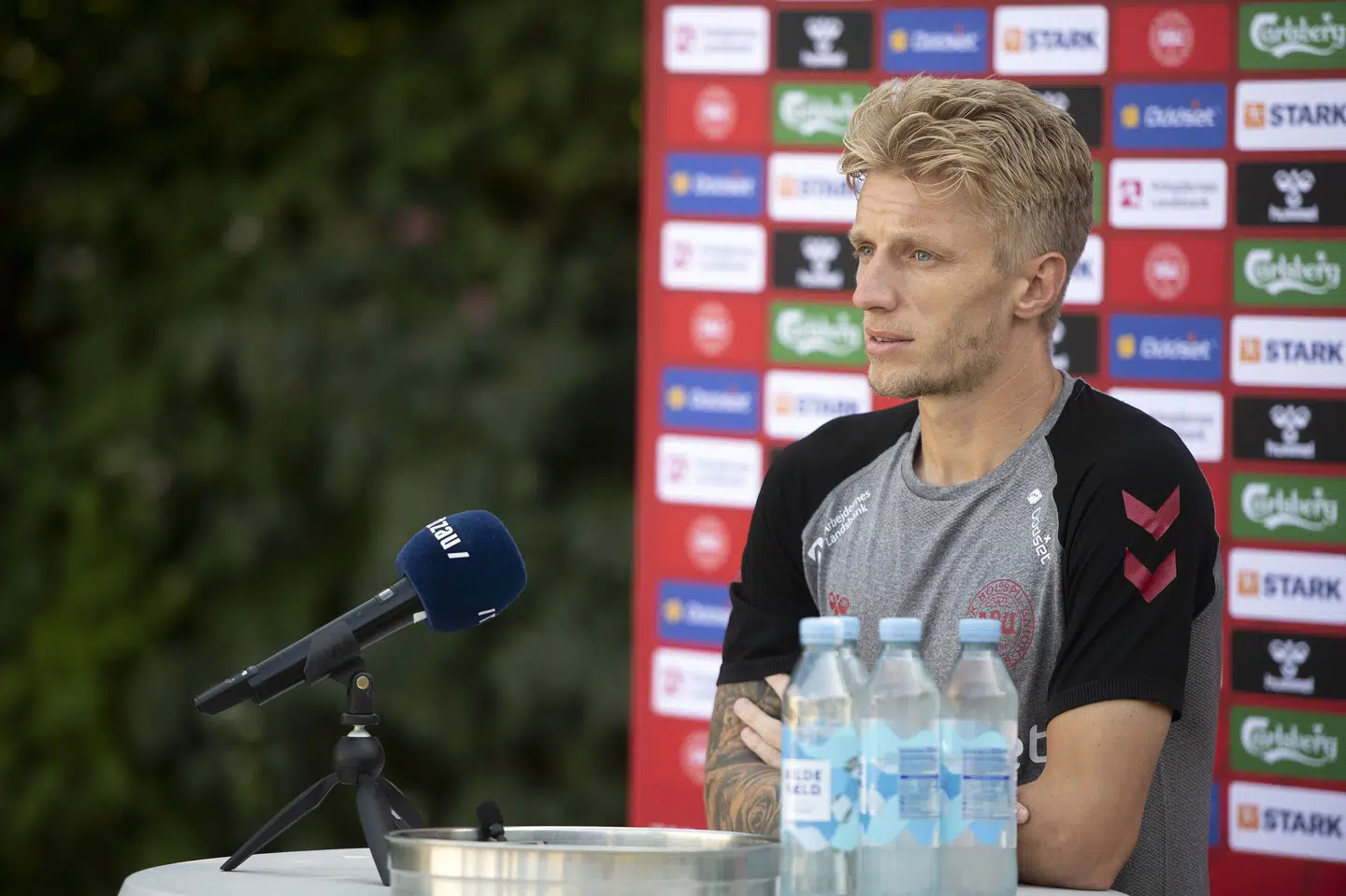 Daniel Wass har stor tiltro til det danske landshold, men han afviser, at Danmark på forhånd er storfavorit i EM-kvartfinalen mod Tjekkiet.