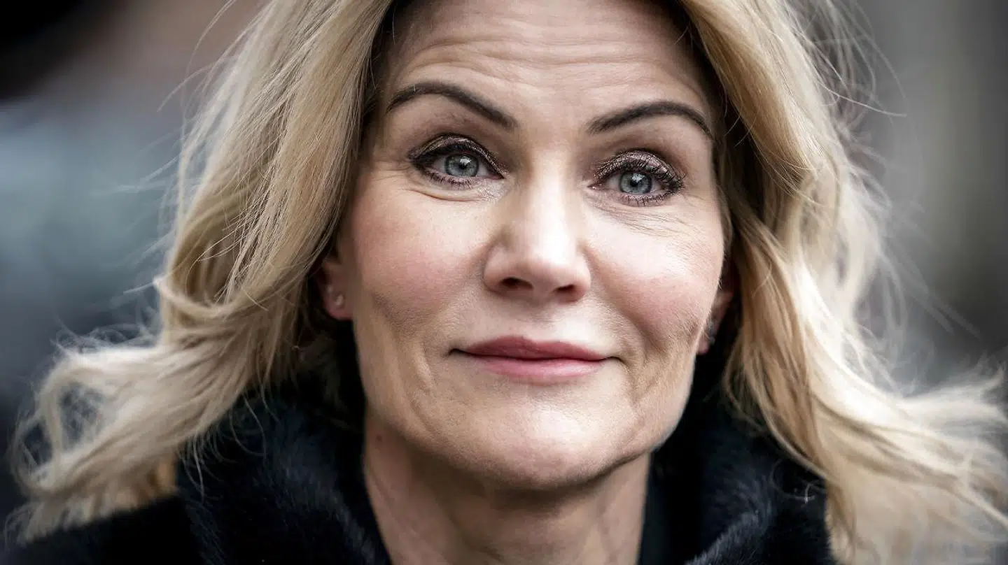 Arkivfoto af den tidligere statsminister Helle Thorning-Schmidt, som Erhardtsen altså mener, havde skånet sig selv for meget, ved at være klædt anderledes.