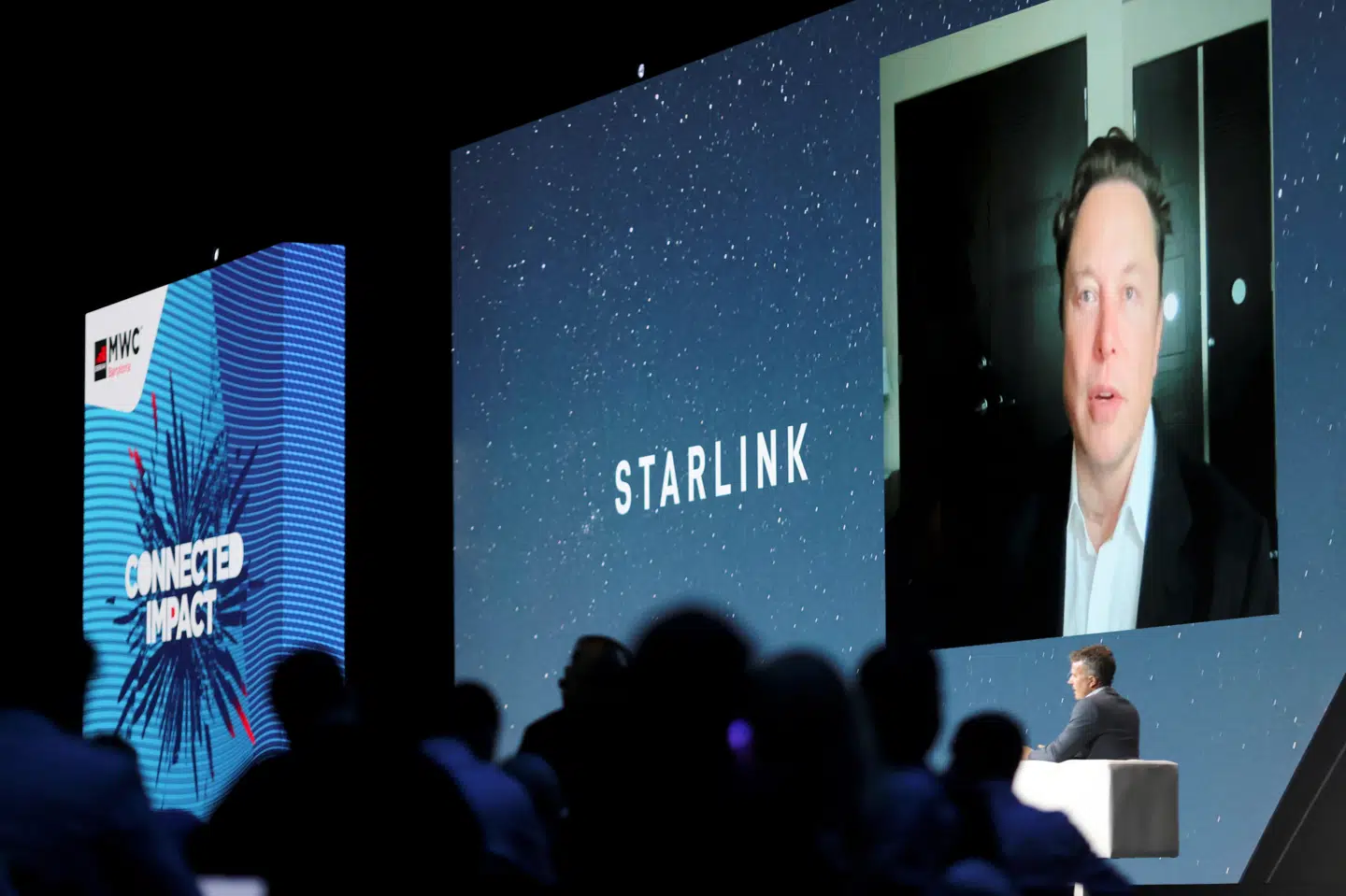 Musk talte på videoforbindelse ved Mobile World Congress, som løber af stablen fra mandag til torsdag i Barcelona. Nacho Doce/Reuters
