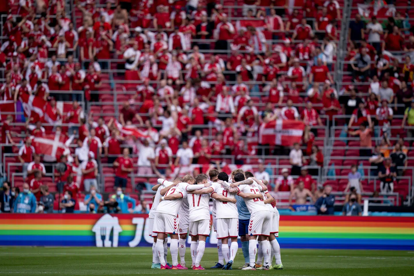 Det danske fodboldlandshold skal spille kvartfinale i EM mod Tjekkiet, efter at slog Wales 4-0 i ottendedelsfinalen lørdag. Liselotte Sabroe/Ritzau Scanpix