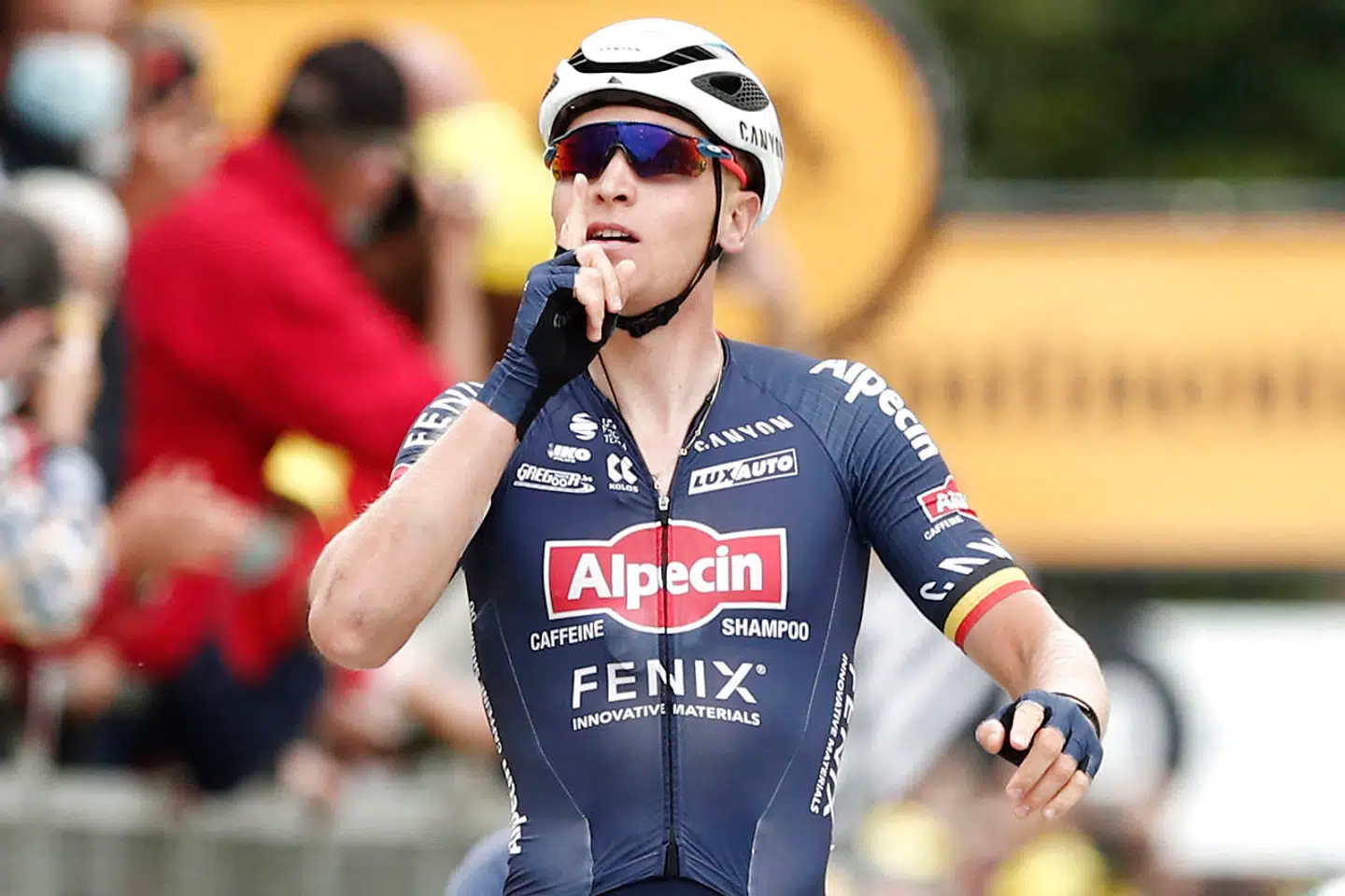 Tim Merlier var første mand i mål ved tredje etape af Tour de France.