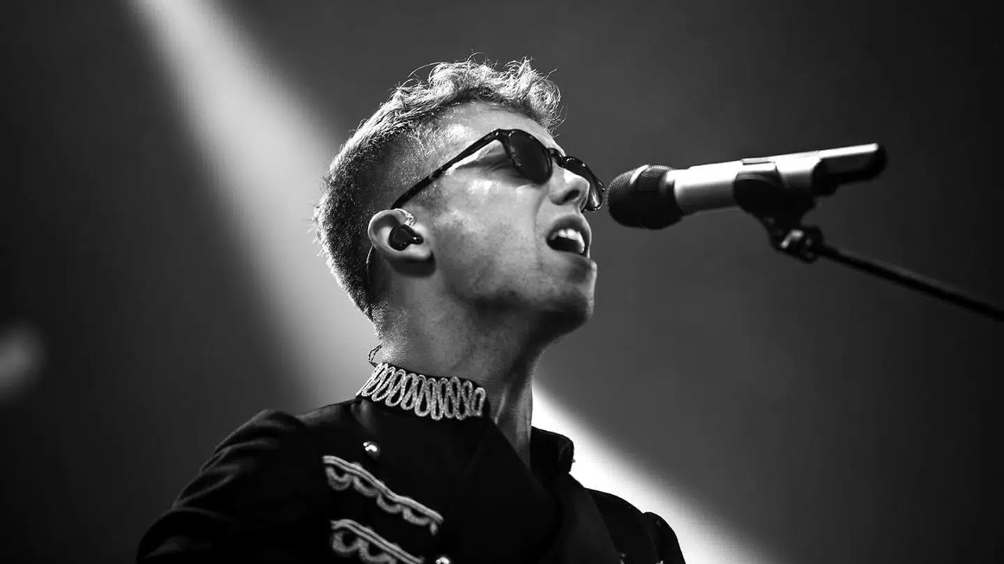 Mads Langer tjener på millioner på at være popstjerne.