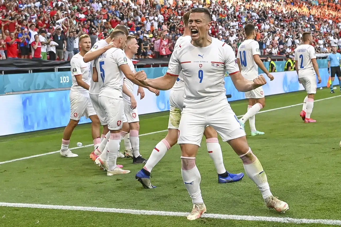 Midtbanespilleren Tomas Holes, der scorede og lavede assist i 2-0-sejren over Holland, er én af fem spillere på Tjekkiets EM-hold fra Slavia Prag. Robert Michael/Ritzau Scanpix