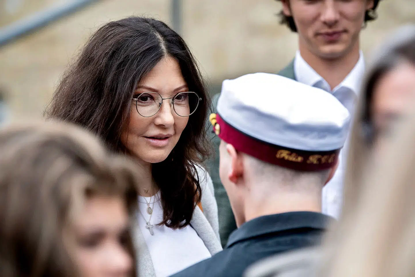 Grevinde Alexandra ved prins Felix studenterkørsel fredag.