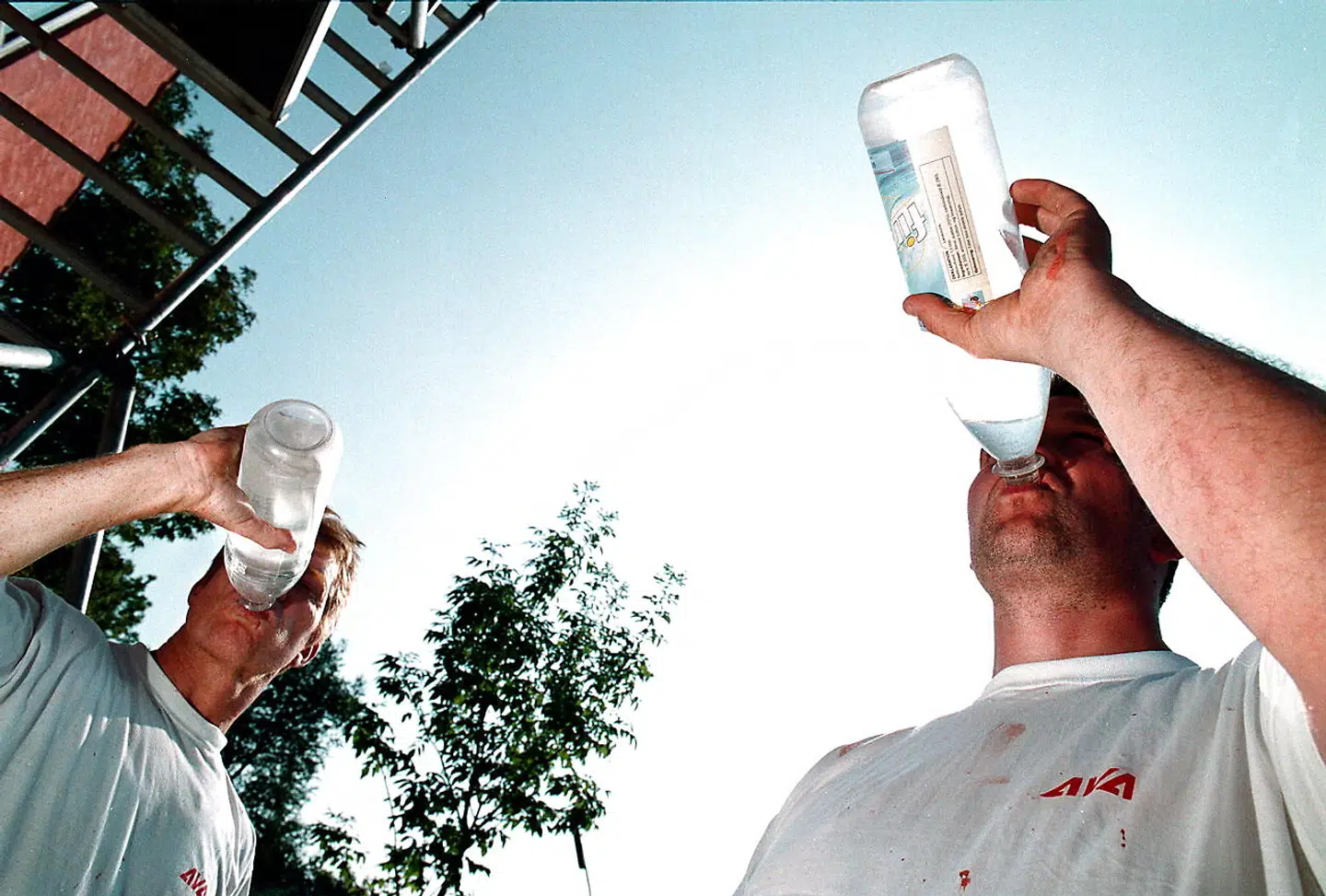 Danskerne er vilde med vand på flaske. Vi drikker i gennemsnit 20 liter per indbygger om året.