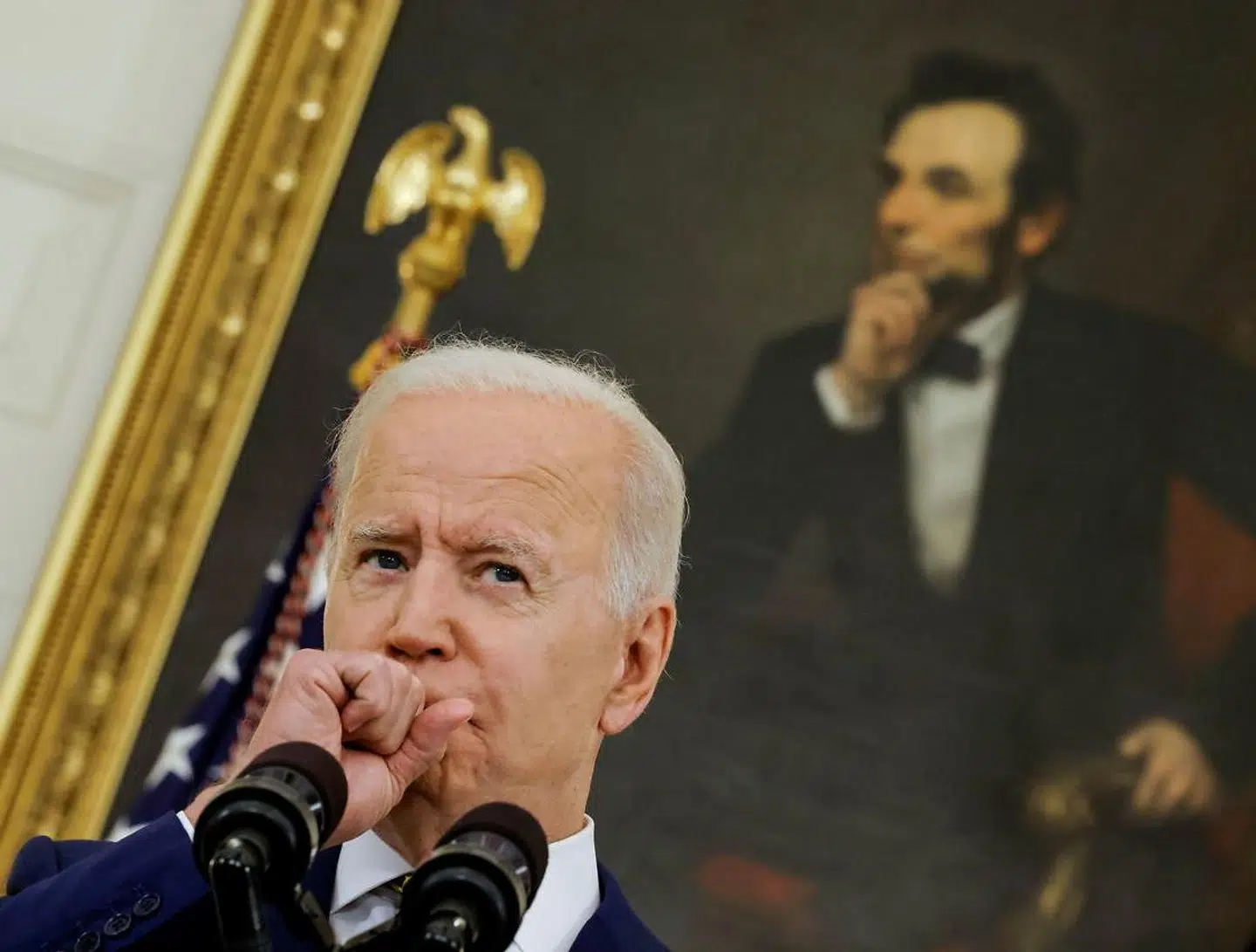 Joe Biden har selv lagt i kakkelovnen til en skattereform. Men det kan blive svært for ham at samle enderne, mener Anders Agner.