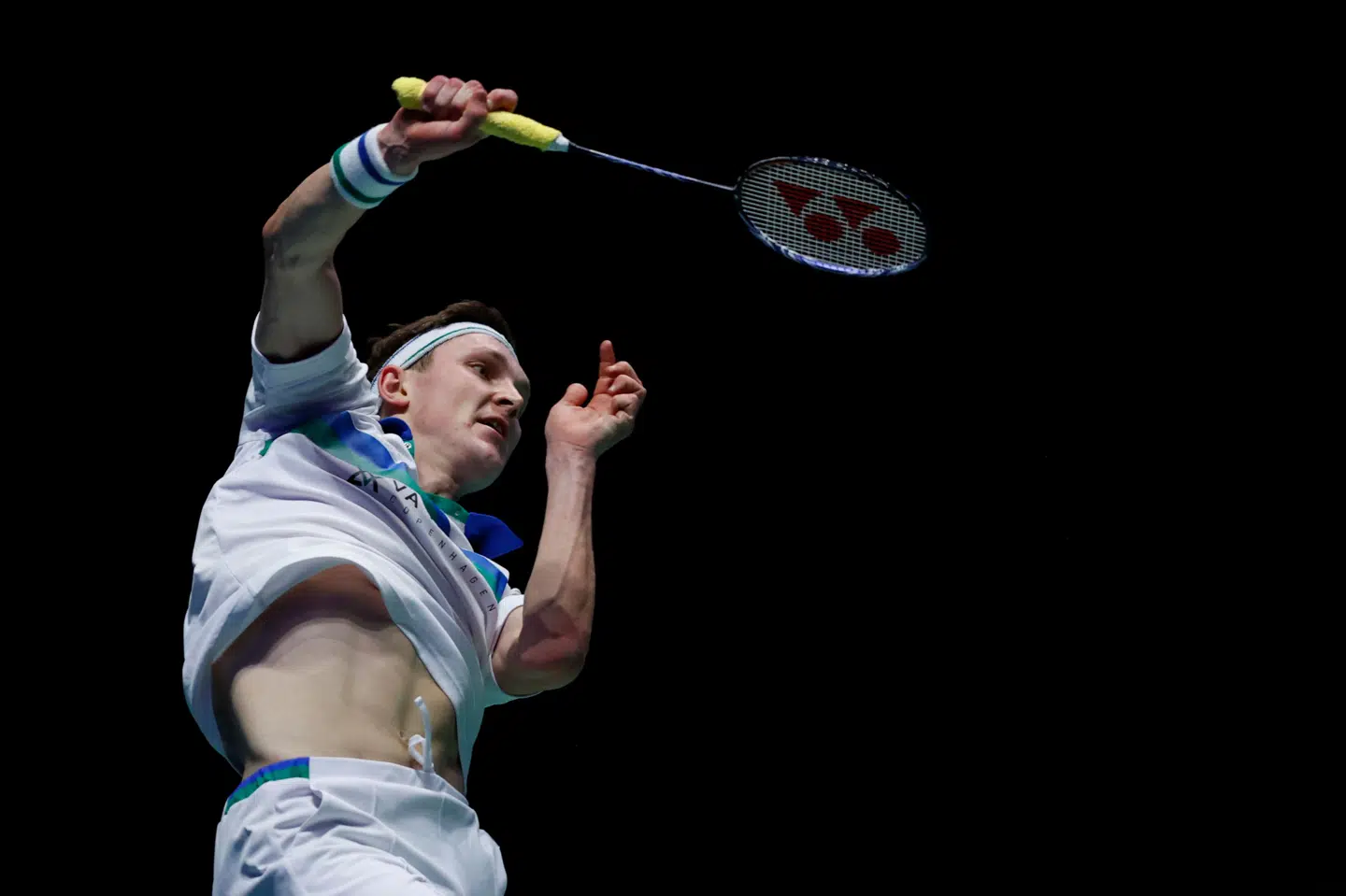 Viktor Axelsen pudser OL-formen af for sin klub Skovshoved, der tirsdag spillede sig i Final 4-finalen. (Arkivfoto.) Adrian Dennis/Ritzau Scanpix