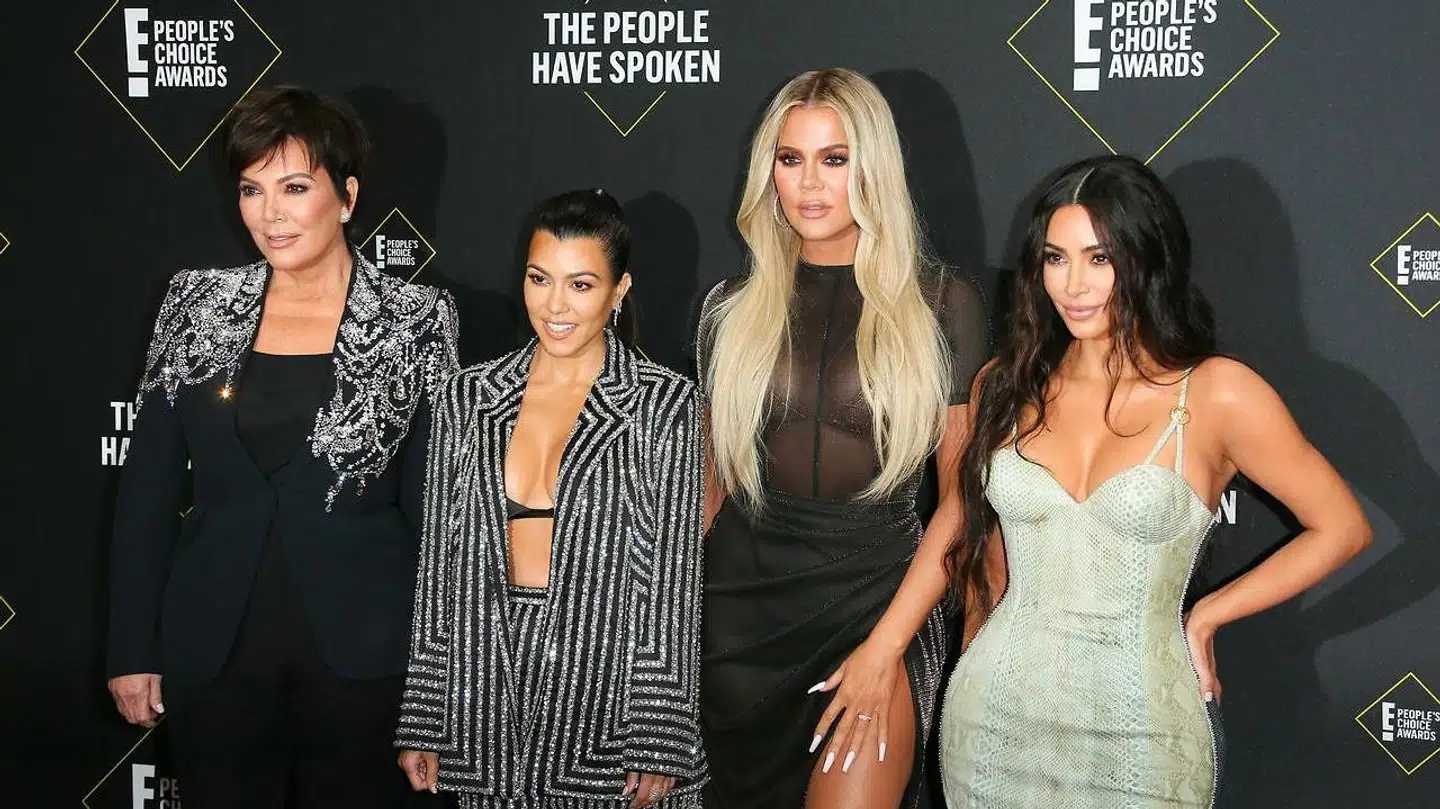 Hele familien Kardashians samlet.