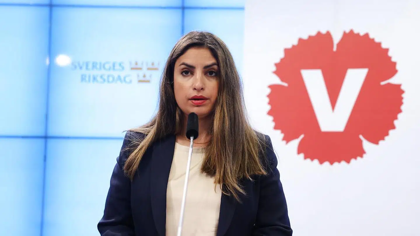 Nooshi Dadgostar væltede mandag den svenske regering. Det skete på en sag om huslejestigninger, som har ligget og ulmet længe under Stefan Löfvens regering.
