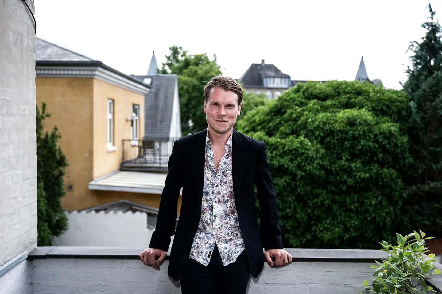 Skuespiller Thue Ersted Rasmussen fotograferet hos Universal Pictures på Frederiksberg, tirsdag den 15. juni 2021. Thue Ersted Rasmussen har fået en birolle i den næste "Fast and the Furious" film. (Foto: Emil Helms/Ritzau Scanpix)
