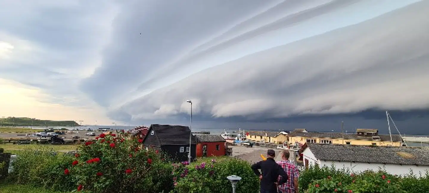 Vilde skyformationer over Vestsjælland.