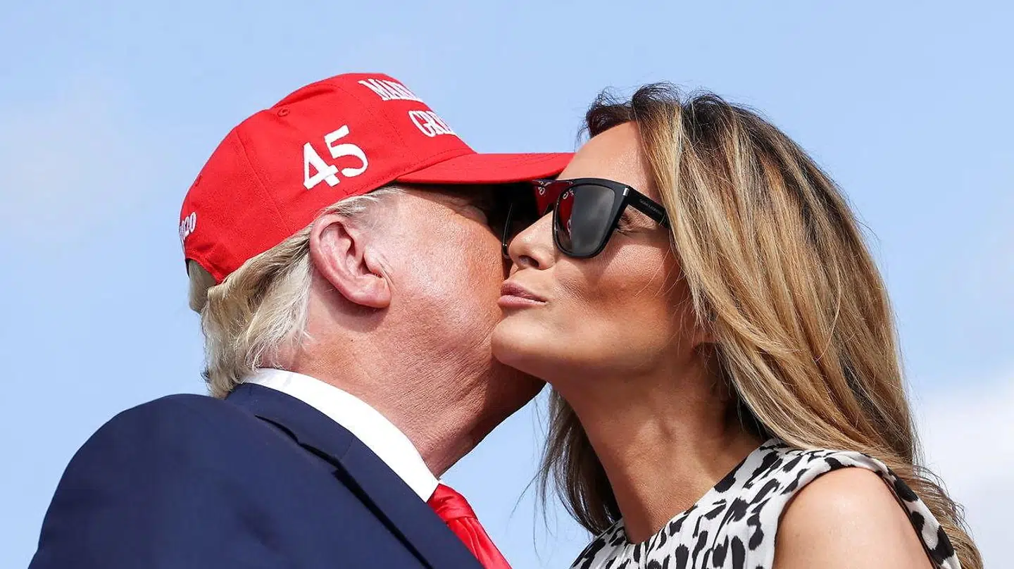 Der forlyder, at der er knas i ægteskabet mellem Donald og Melania Trump.