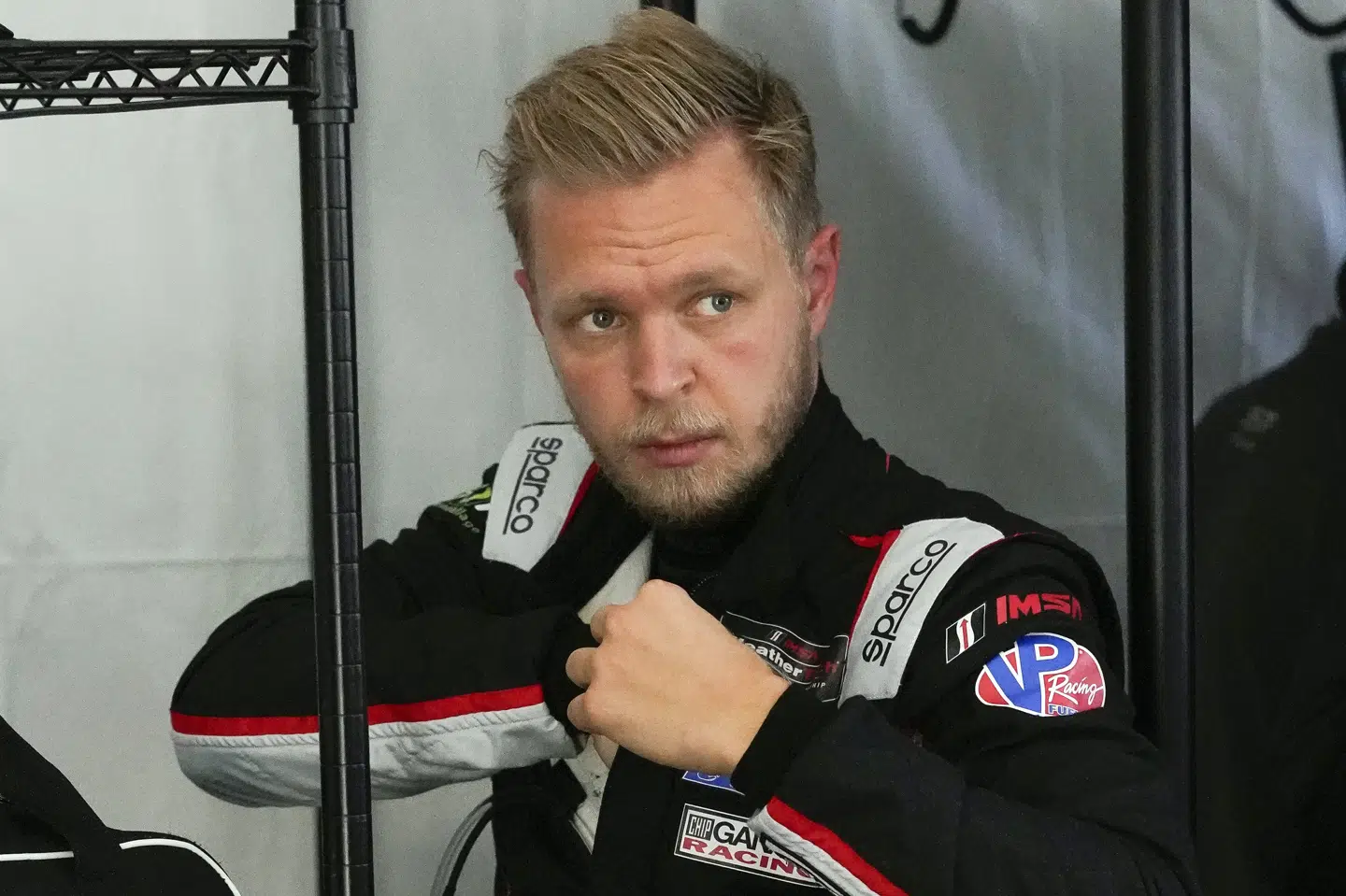 Kevin Magnussen kører til dagligt i den amerikanske sportsvognsserie Imsa, men har fået lov at vikariere for svenskeren Felix Rosenqvist i Indycar. John Raoux/Ritzau Scanpix